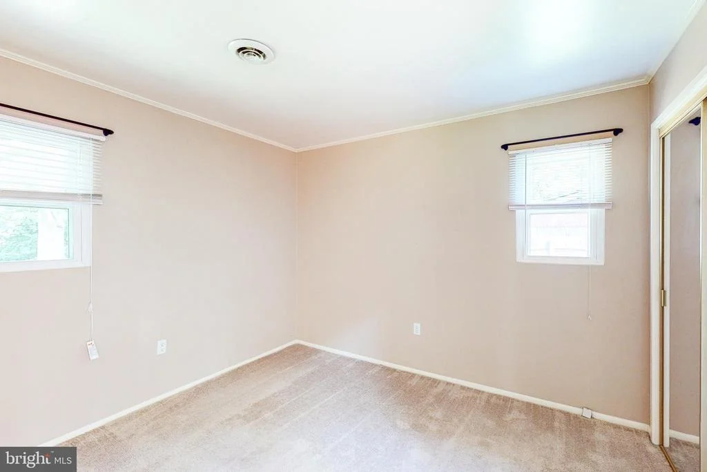 Photo of 5432 LAUREL TRAIL