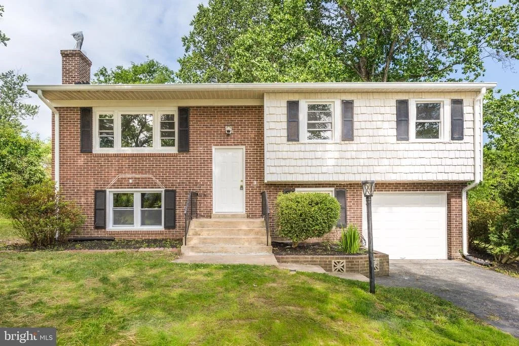 Photo of 3809 HALLOWAY CIRCLE