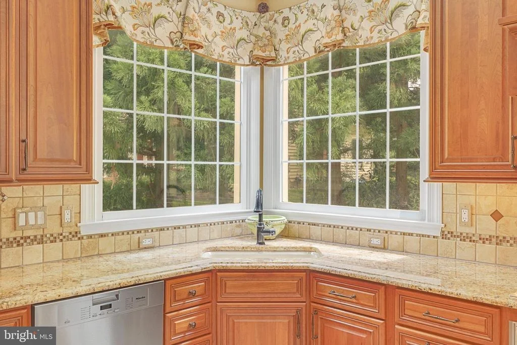 Photo of 12702 POND CREST LANE