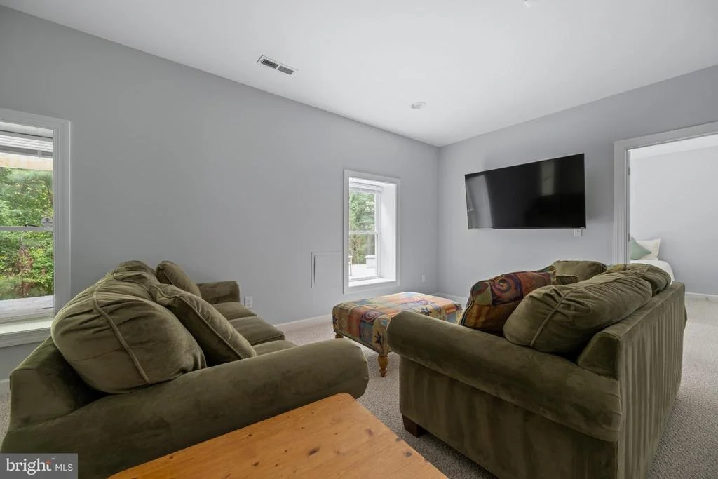 Photo of 49 KENMARE WAY
