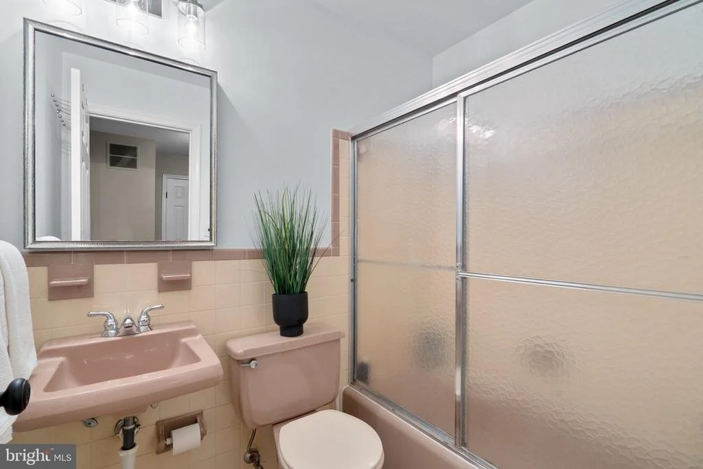 Photo of 17621 PRINCE EDWARD DRIVE