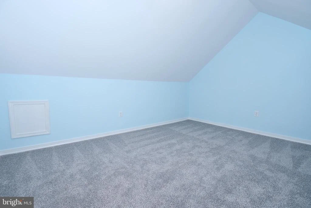 Photo of 4011 GROSSE POINT DRIVE