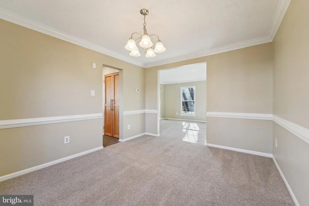 Photo of 216 BOOKHAM LANE