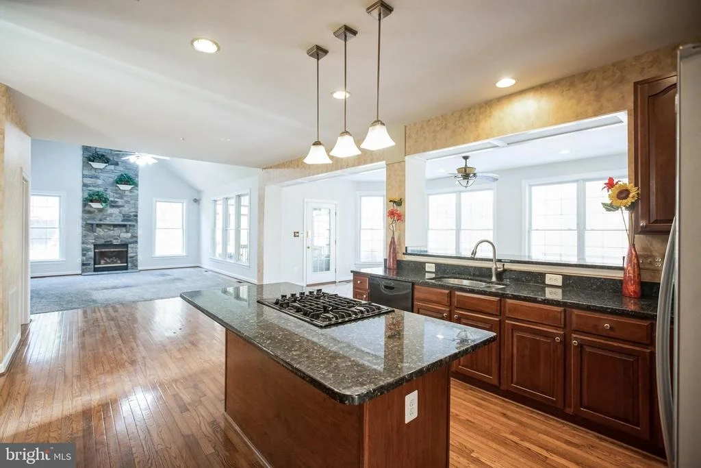 Photo of 10002 LINDLEY COURT