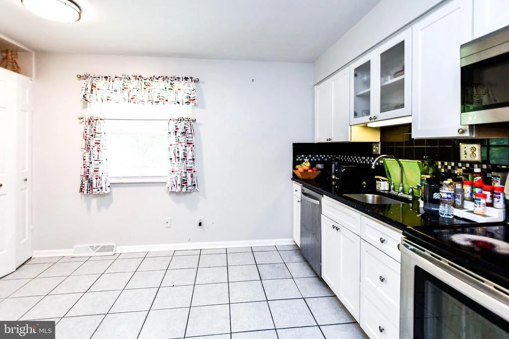 Photo of 9460 WANDERING WAY