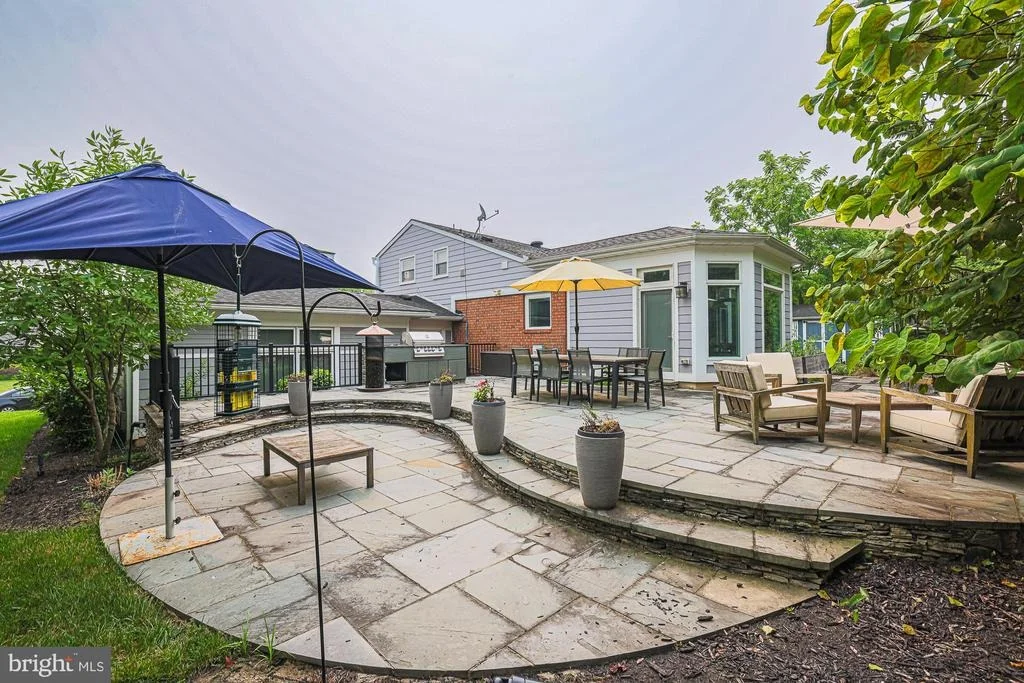 Photo of 6300 SHELRICK DRIVE