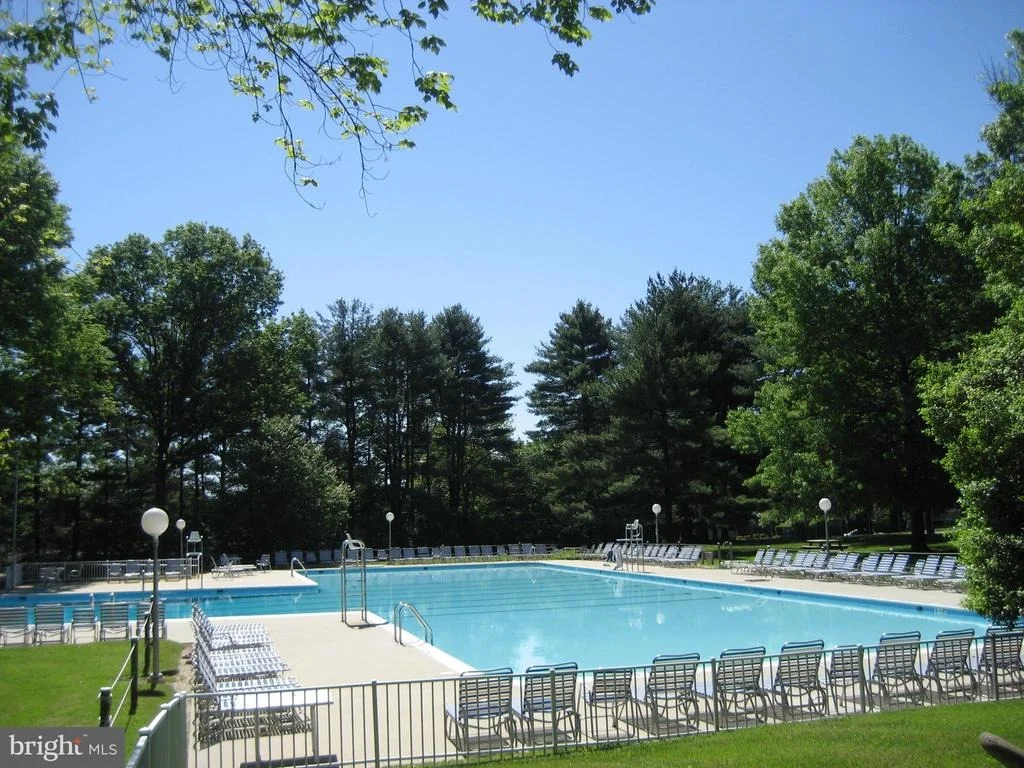 Photo of 13404 BINGHAM COURT