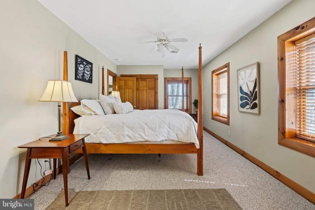 Photo of 206 HIGHLINE DRIVE