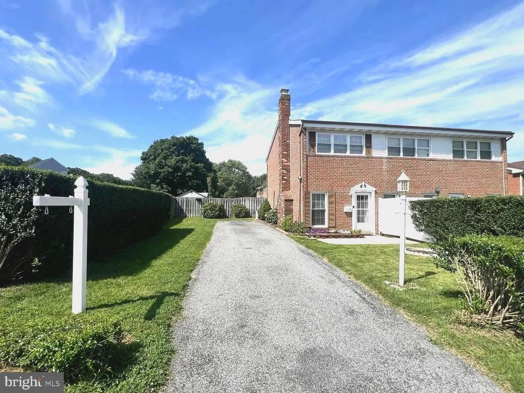 Photo of 1920 TRIMBLE ROAD