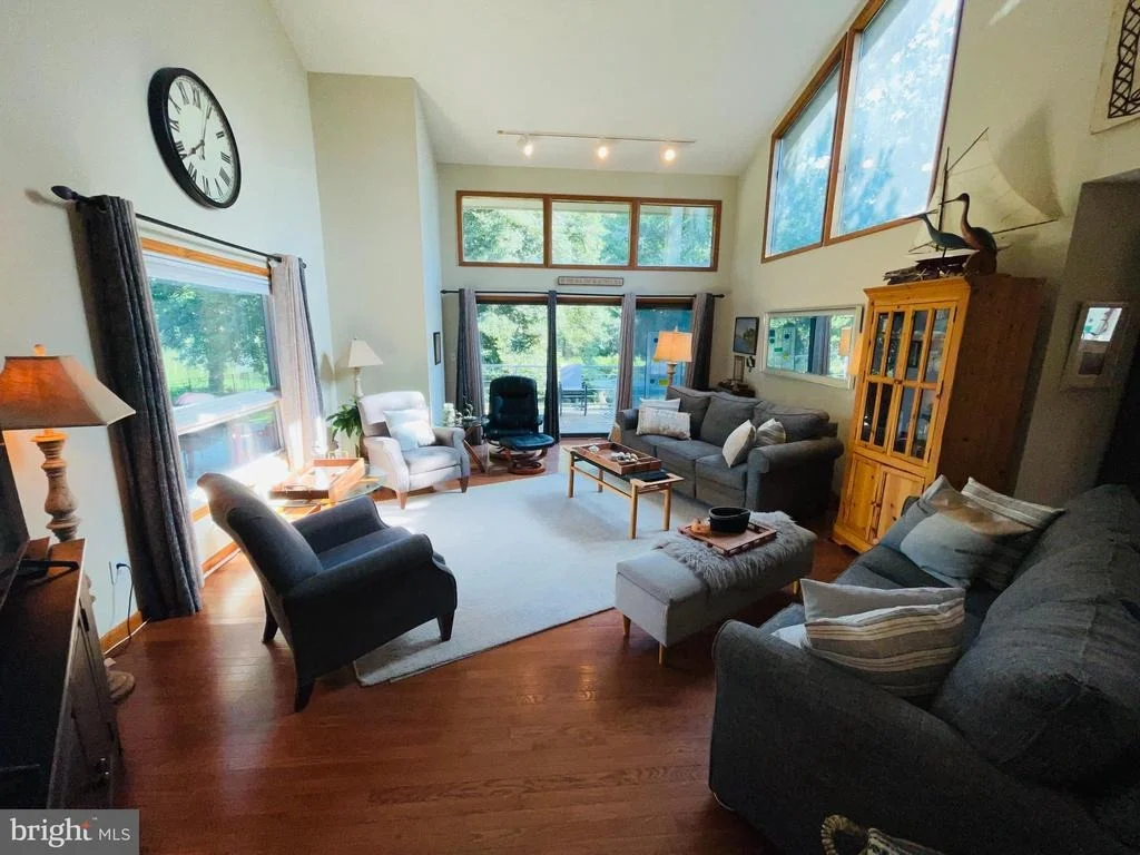Photo of 31057 EDGEWATER DRIVE