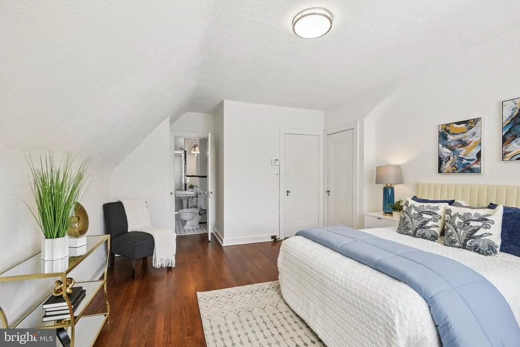 Photo of 105 SUMMERFIELD ROAD