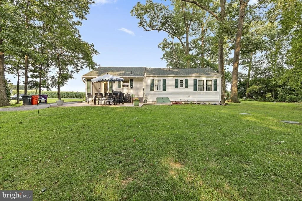 Photo of 5312 W HEAPS ROAD
