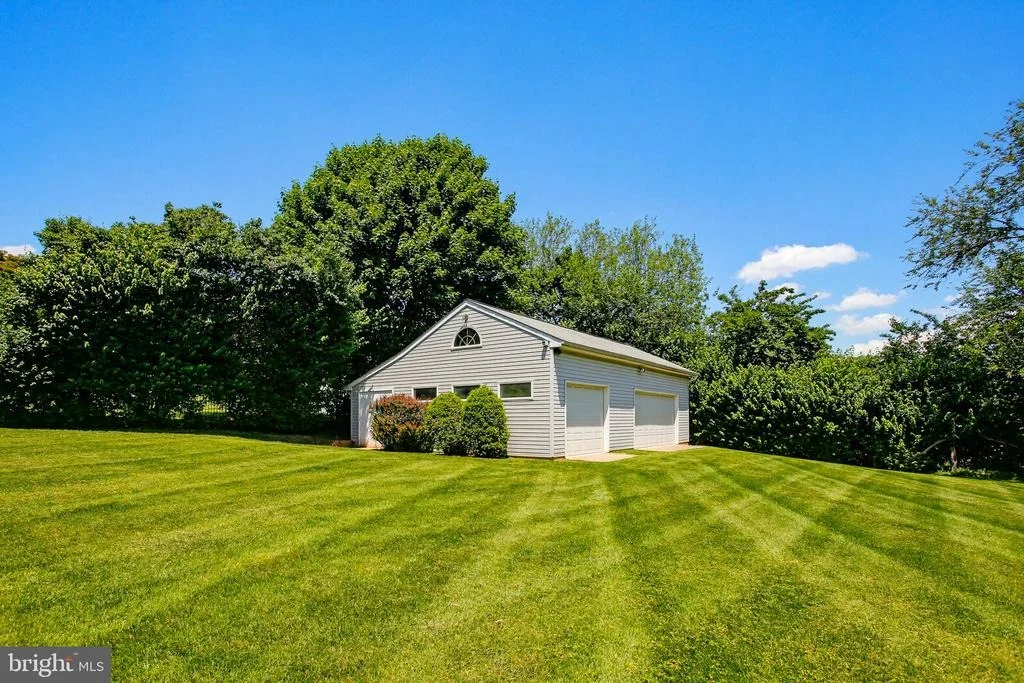 Photo of 13201 MANOR ROAD