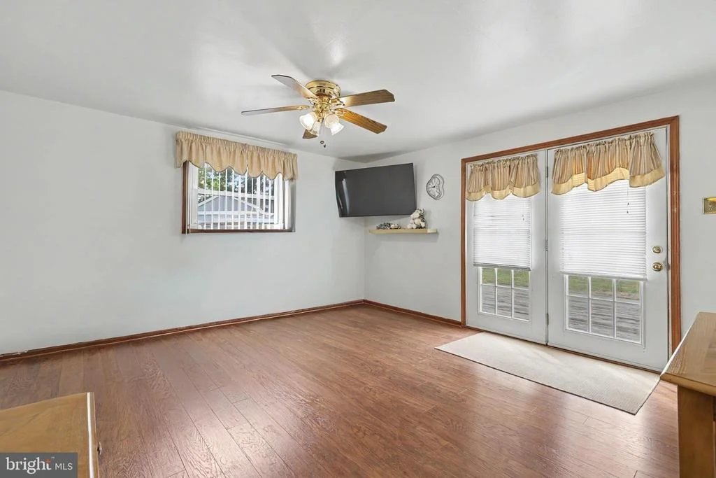 Photo of 23 AVON PLACE