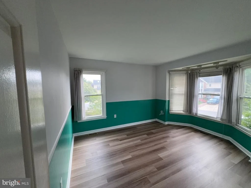 Photo of 9348 CREEKVIEW DRIVE
