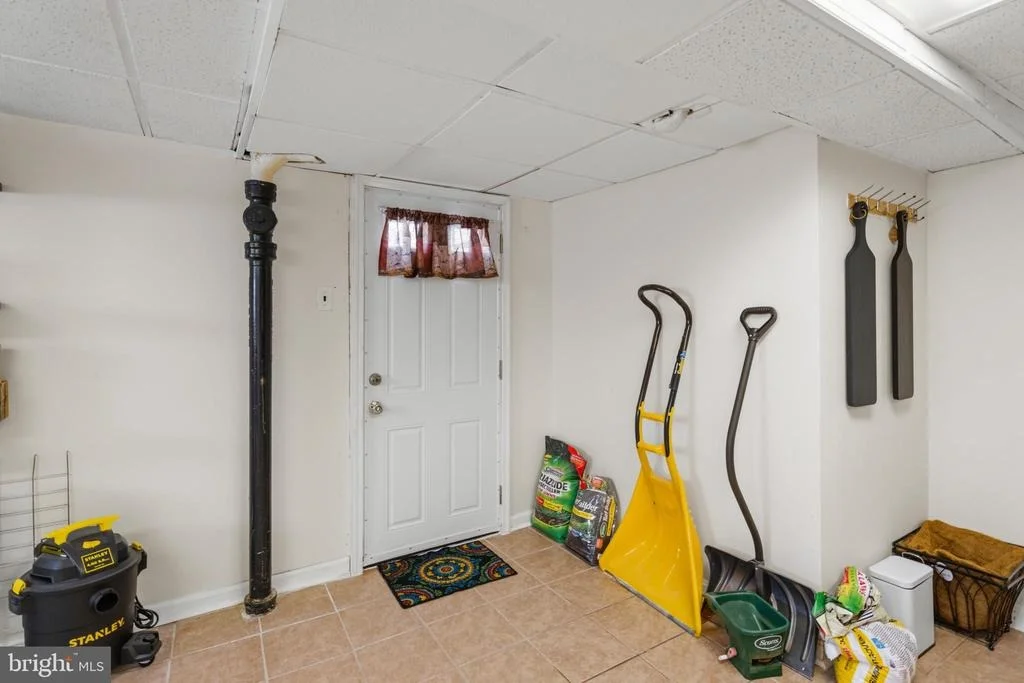 Photo of 1143 44TH PLACE SE