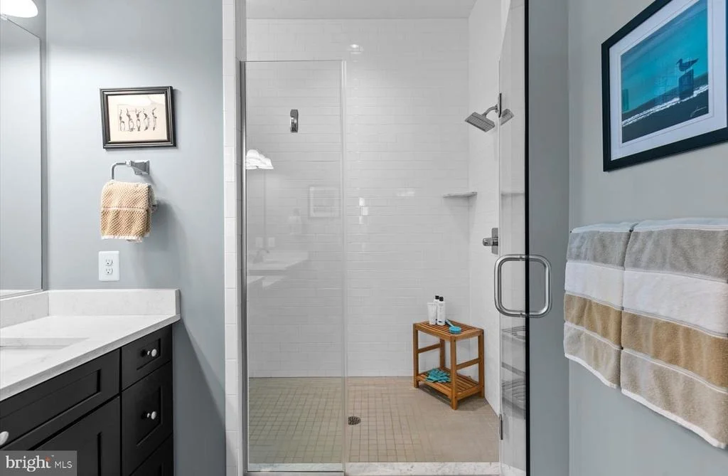 Photo of 41243 GLOUCESTER DRIVE