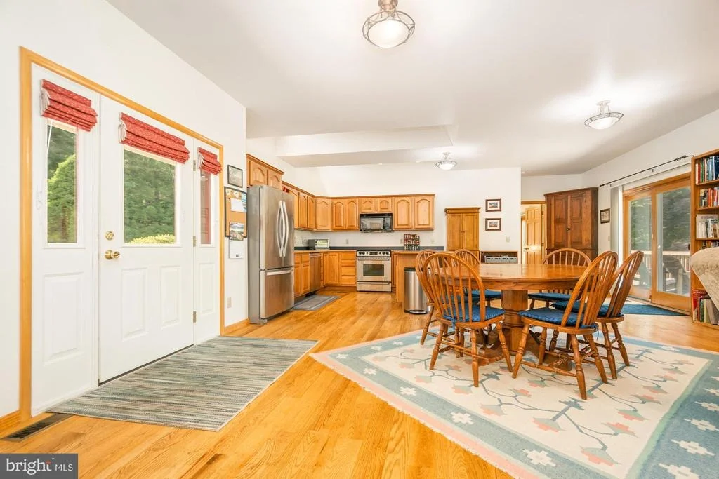 Photo of 2895 TURKEY NECK ROAD