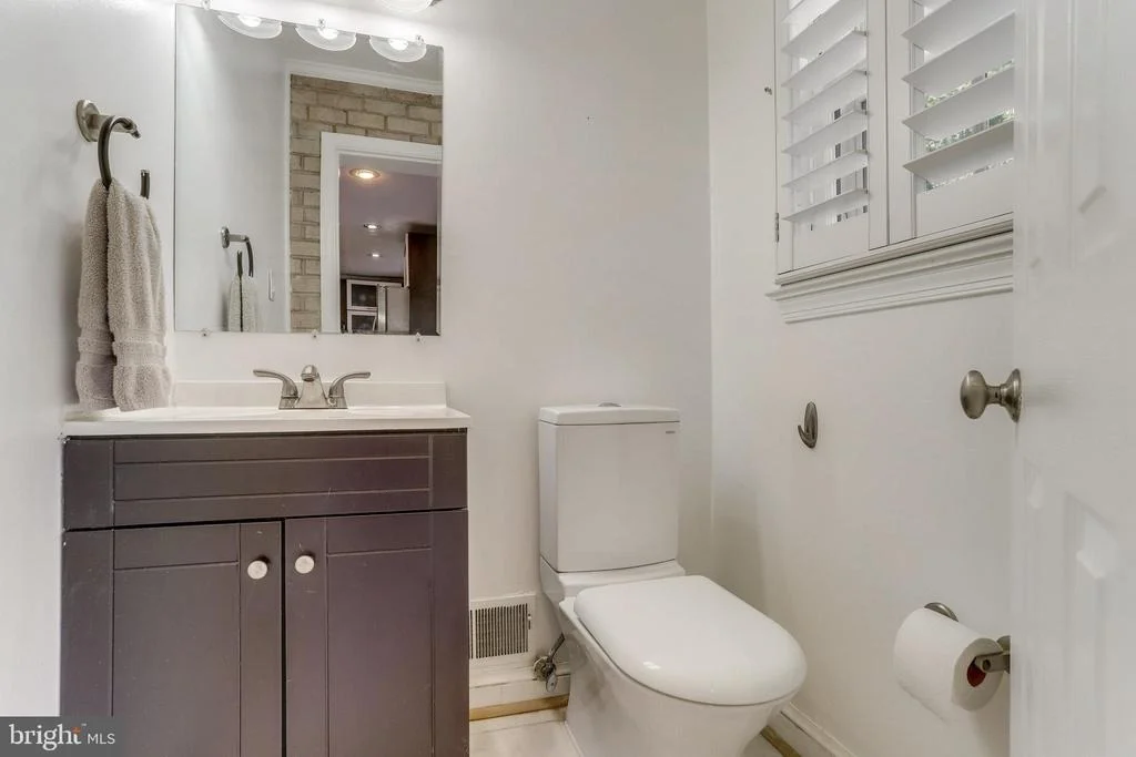 Photo of 6808 HOUNDMASTER ROAD