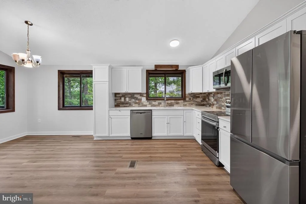 Photo of 213 MORRIE DRIVE