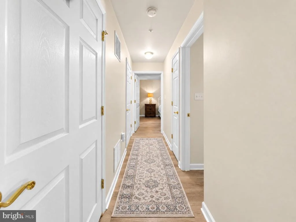 Photo of Unit 1D at 3840 NORMANDY DRIVE