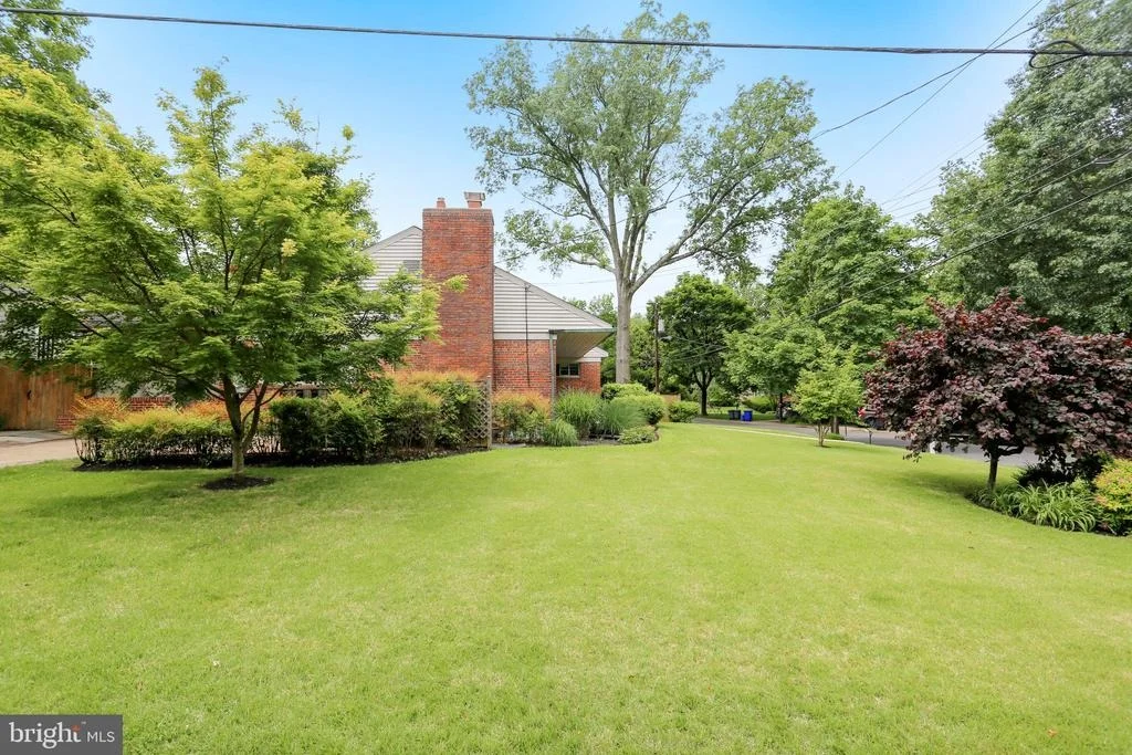 Photo of 9315 HARVEY ROAD