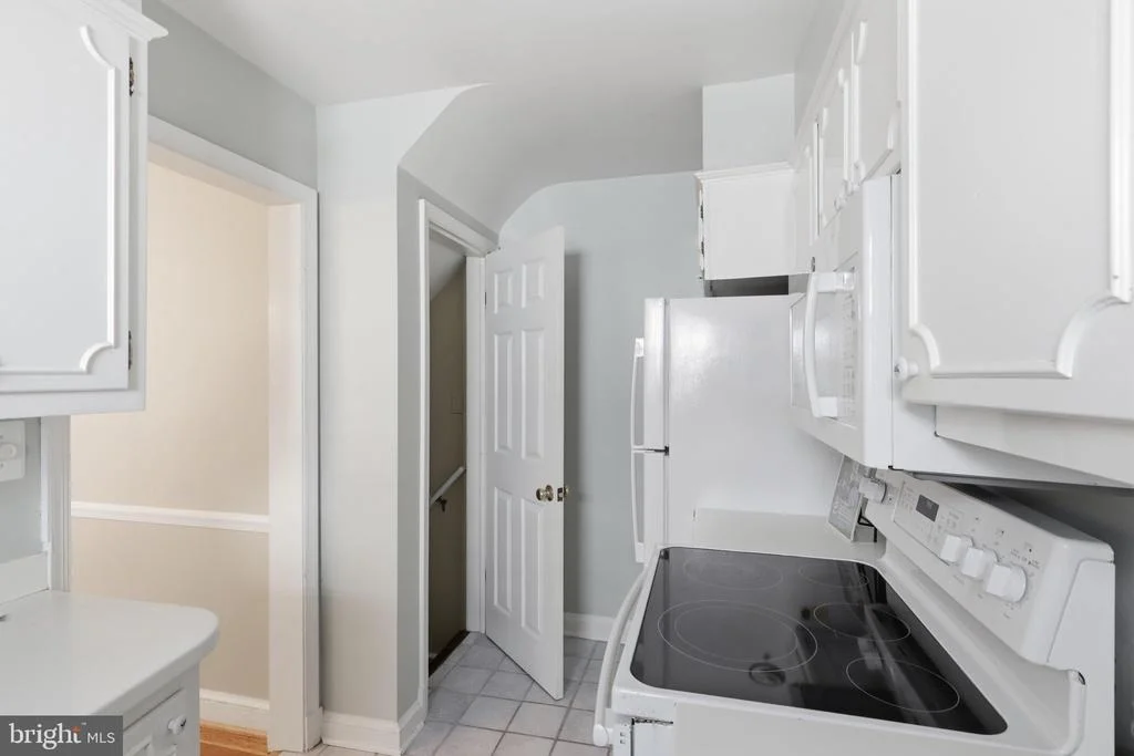 Photo of 10010 RAYNOR ROAD