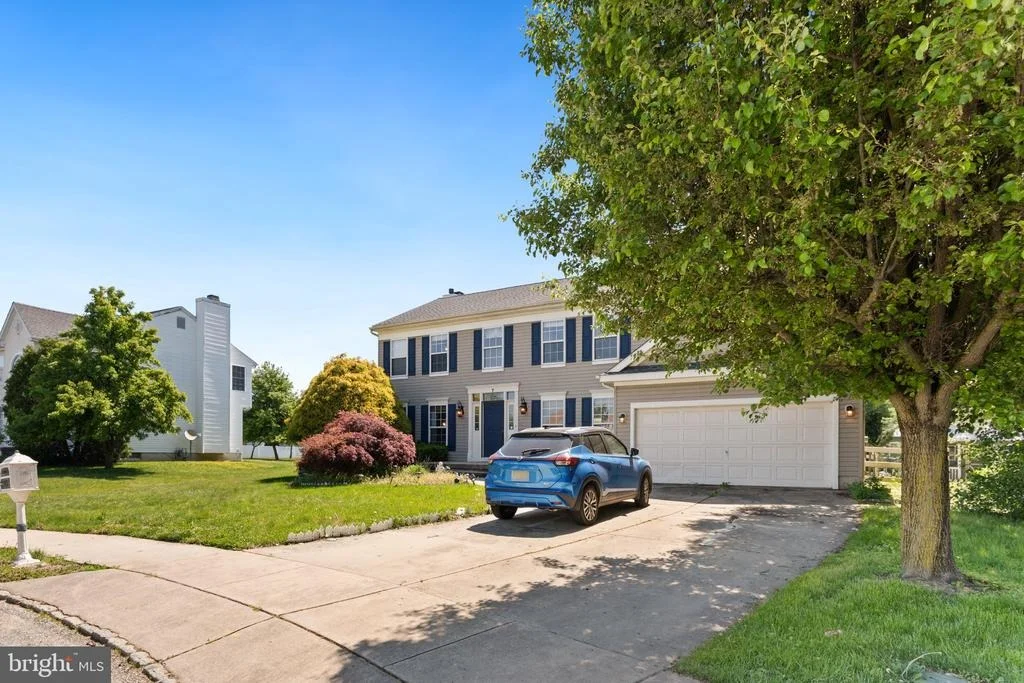 Photo of 7 CRYSTAL COURT