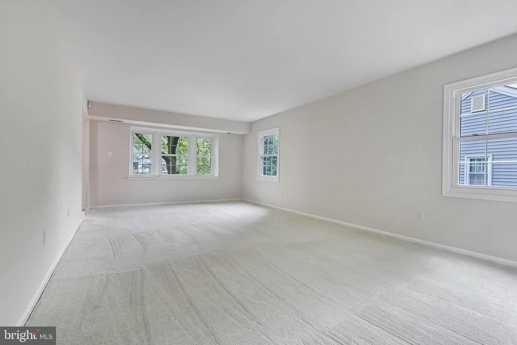 Photo of 13416 HATHAWAY DRIVE