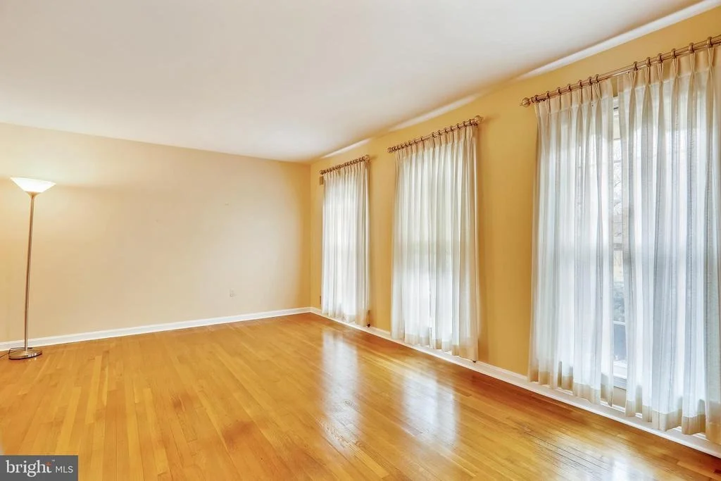 Photo of 14120 RIPPLING BROOK DRIVE