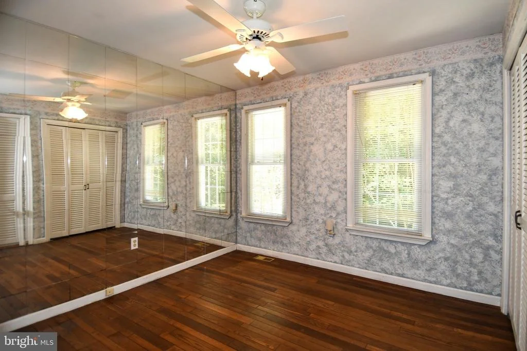 Photo of 8870 BROOK DRIVE