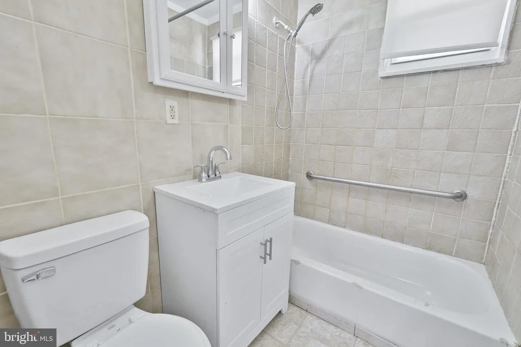 Photo of 7634 NORMANDY ROAD