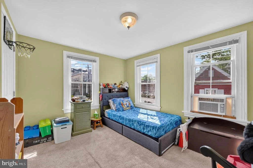 Photo of 102 1ST AVENUE