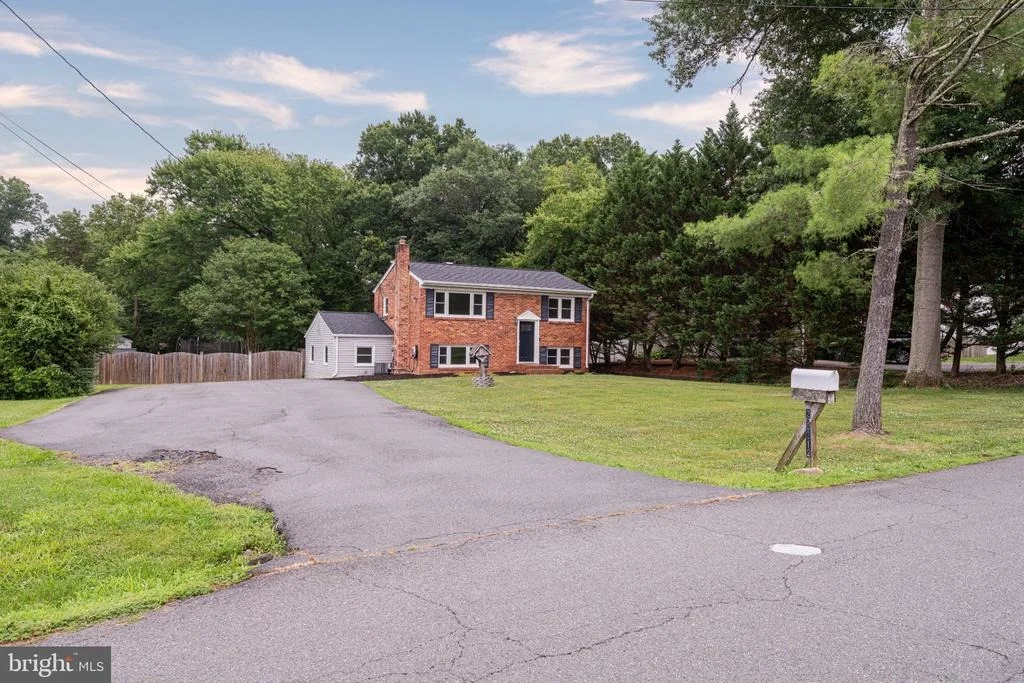 Photo of 20212 BROAD RUN DRIVE
