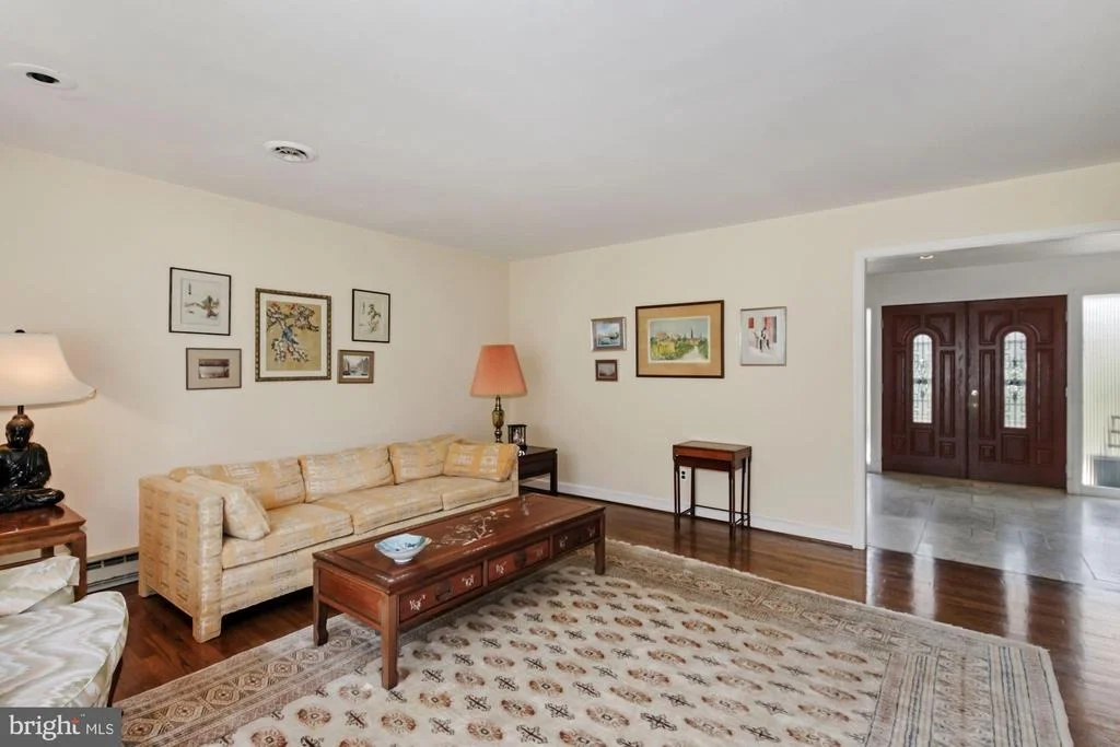 Photo of 17335 DONORA ROAD