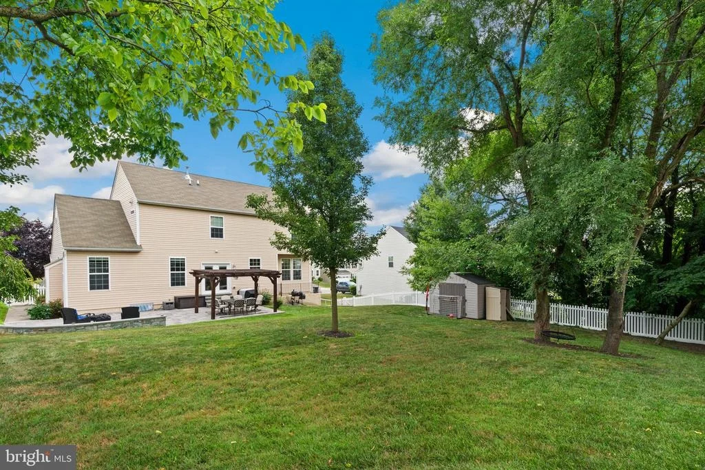 Photo of 5826 BROAD BRANCH WAY