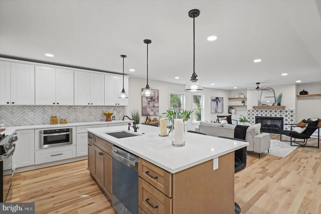 Photo of 101 DELFORD AVENUE