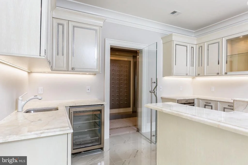 Photo of 1181 BALLANTRAE LANE
