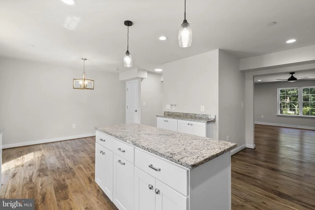 Photo of 556 SUNSET KNOLL ROAD