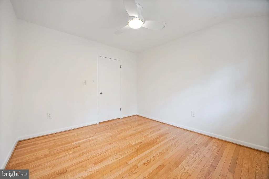 Photo of 26 LAKESIDE DRIVE