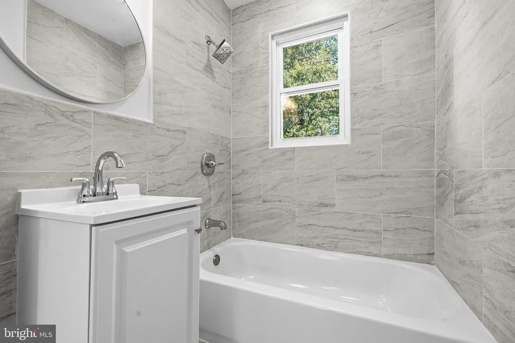 Photo of 1130 46TH PLACE SE