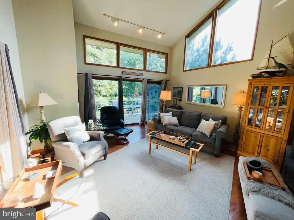 Photo of 31057 EDGEWATER DRIVE