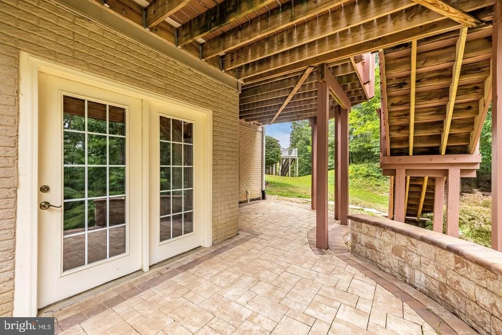 Photo of 3232 LOST POND COURT