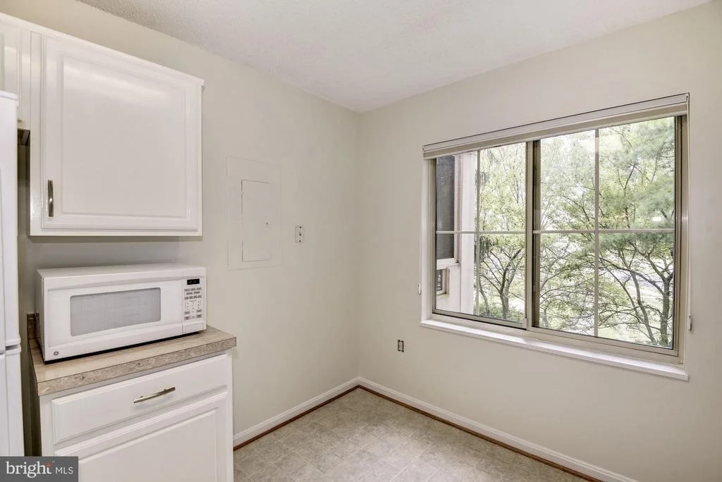 Photo of Unit 212 at 14801 PENNFIELD CIRCLE