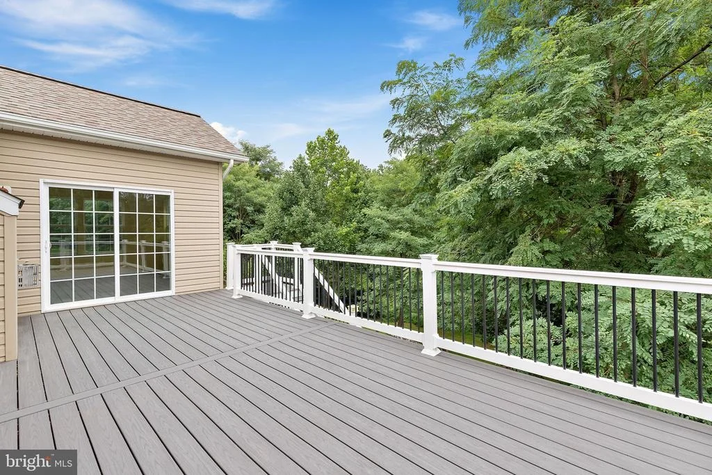 Photo of 176 SPLIT ROCK DRIVE