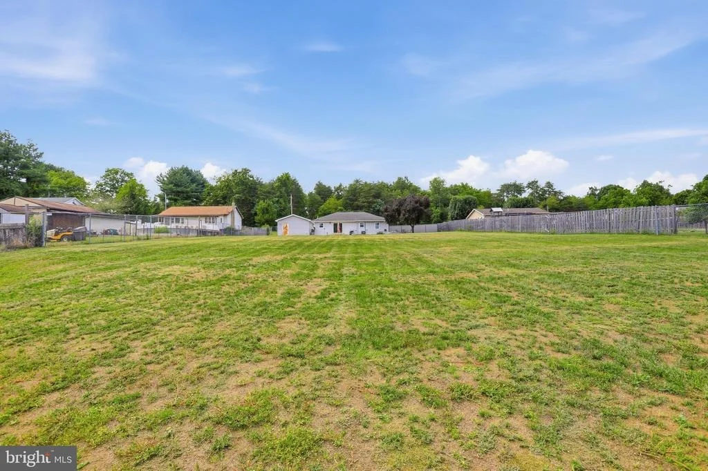 Photo of 102 WISHBONE CIRCLE