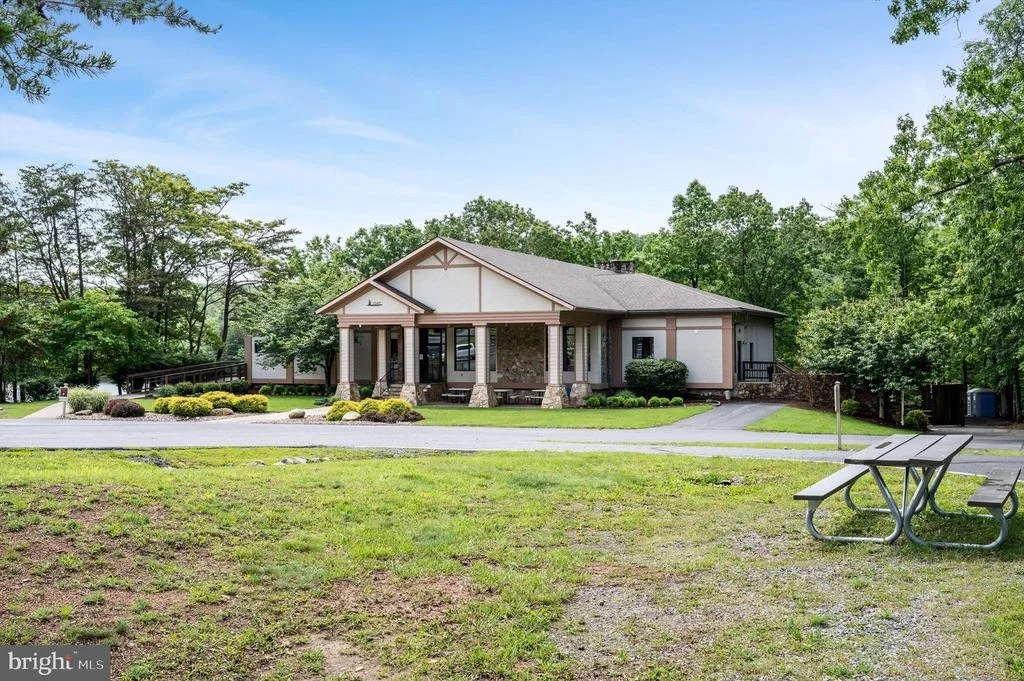 Photo of 210 WOODS DRIVE