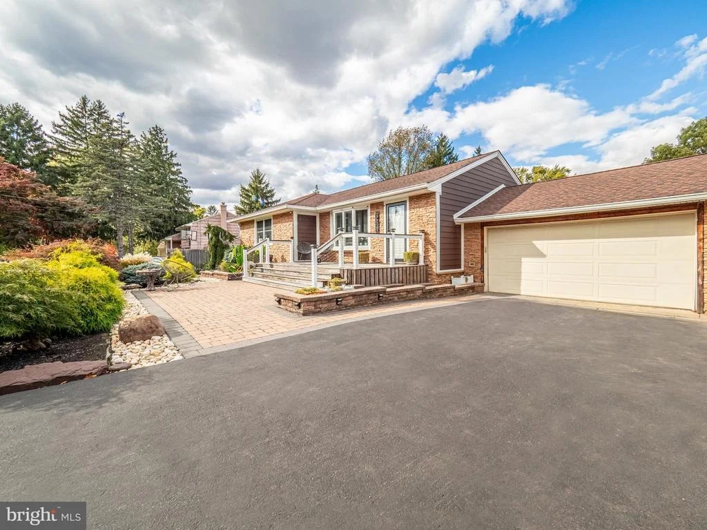Photo of 5 CHEROKEE DRIVE