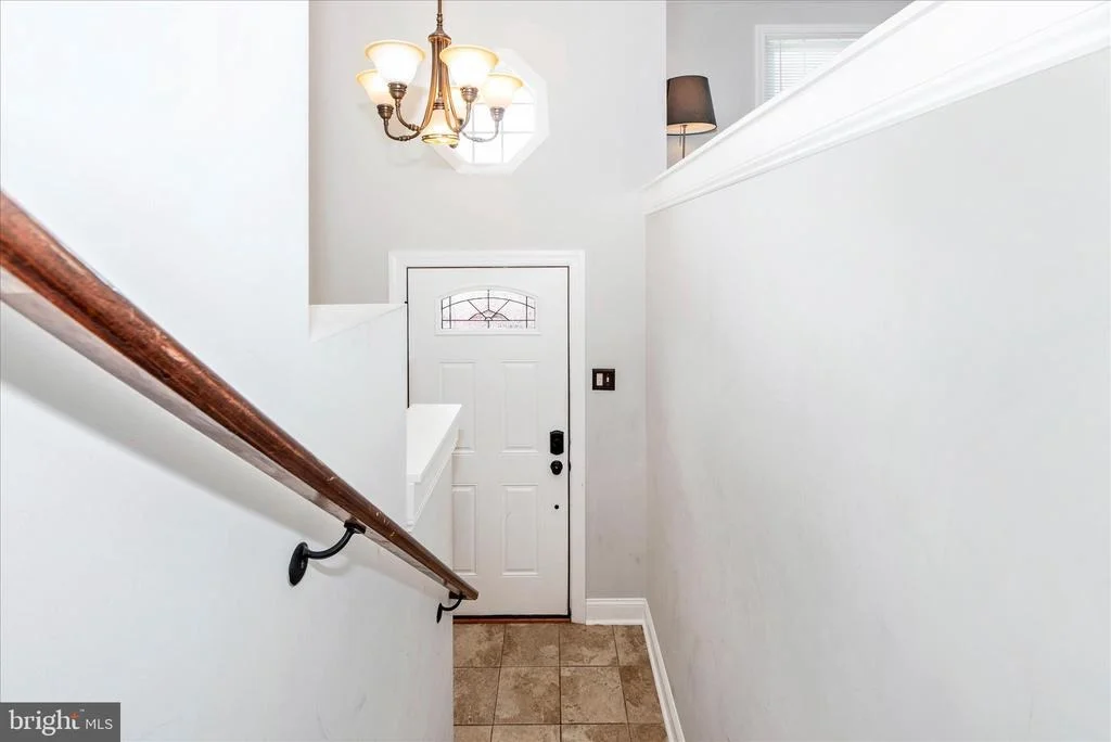 Photo of 127 SUNHIGH DRIVE
