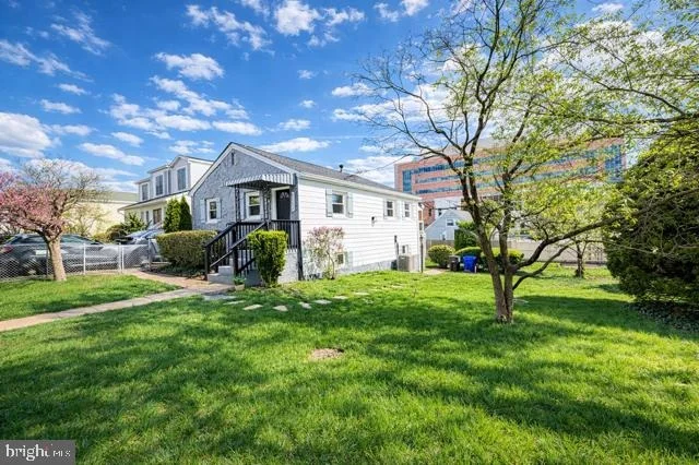 Photo of 5132 19TH ROAD N